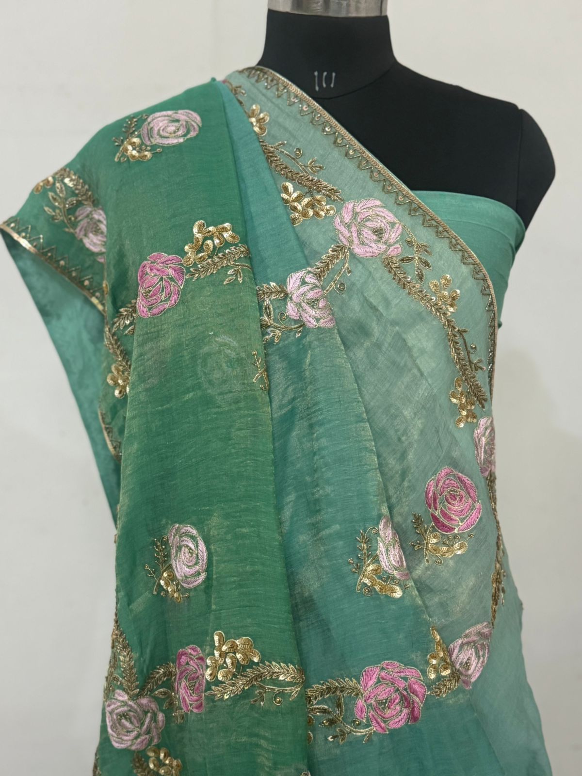 Chikankari-Zardozi Fusion