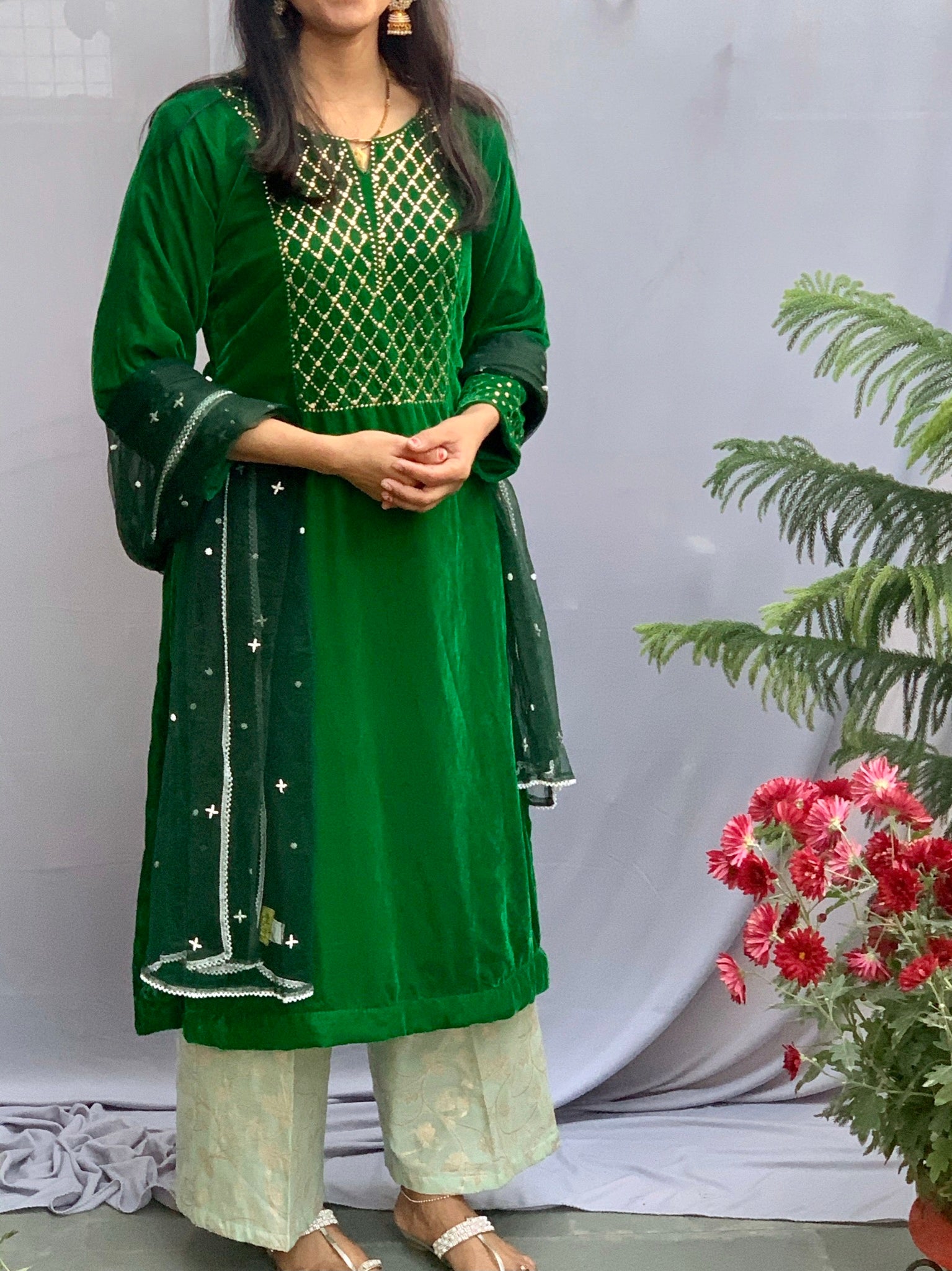 Nawabi Dream - Velevt Suit Set